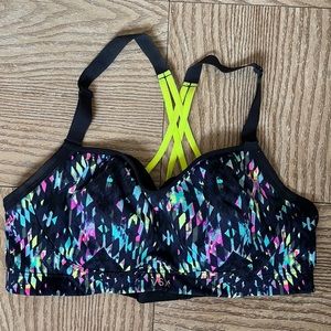 Victoria’s Secret Sport sport bra 34C